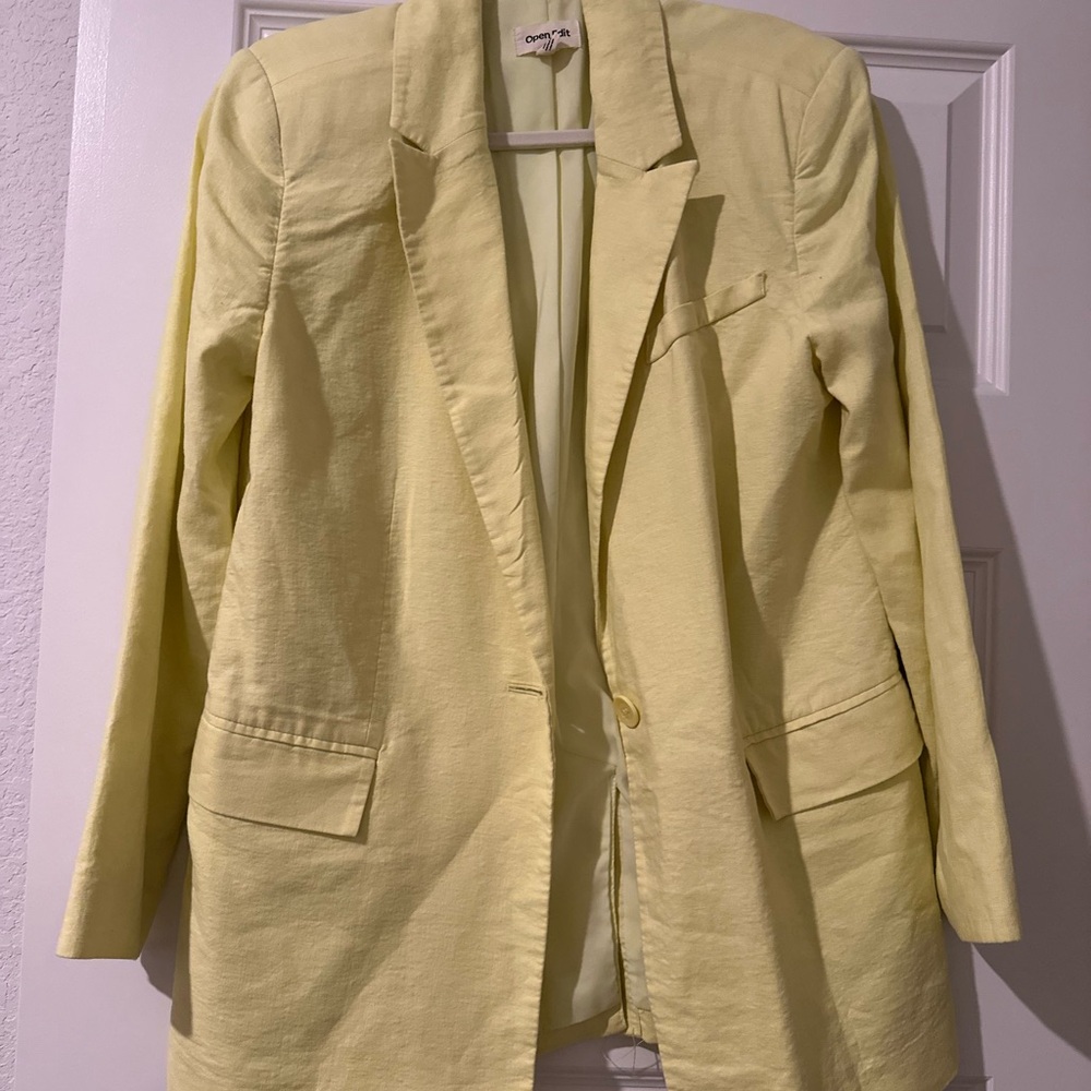 Chicwish Yellow Tailored Blazer with Notched Lapels